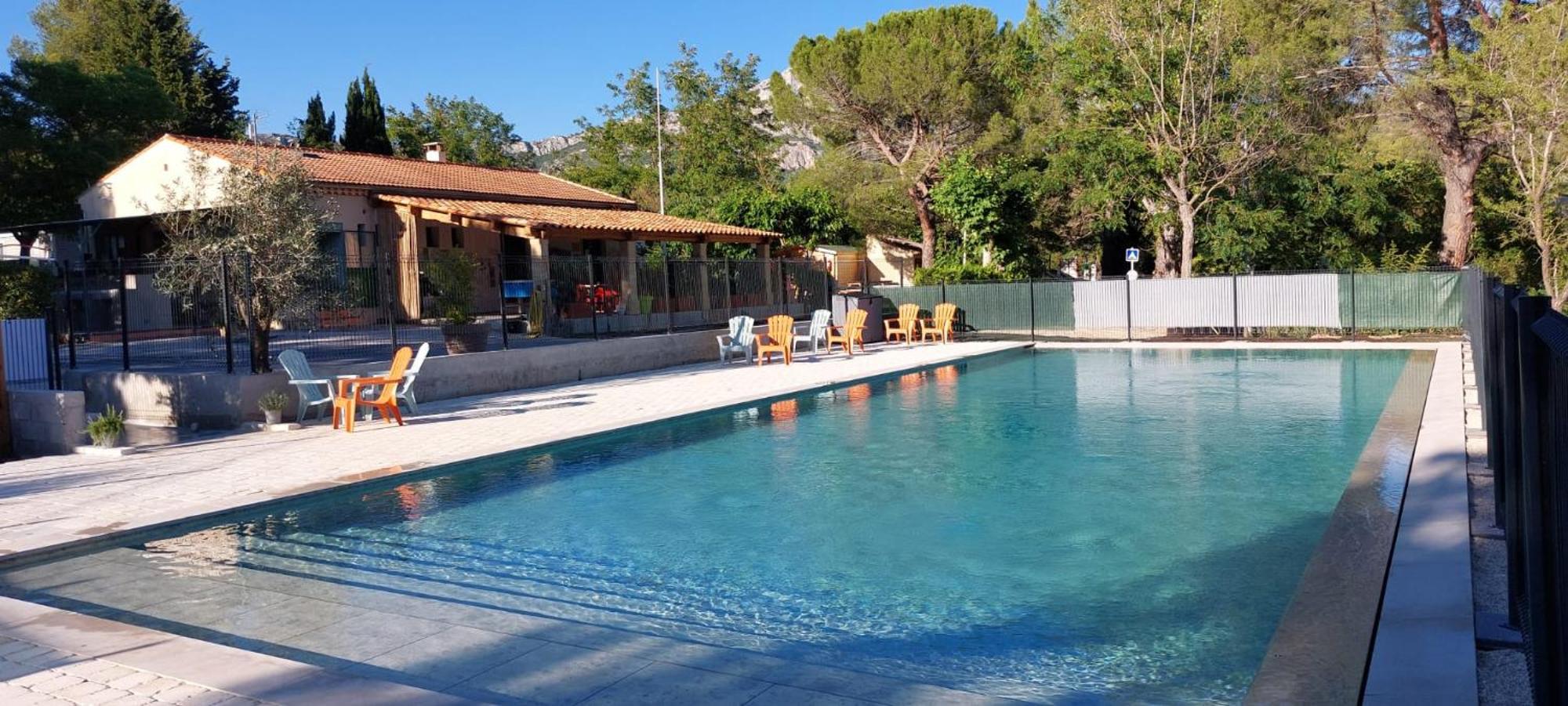 Camping Sainte Victoire Beaurecueil Kültér fotó