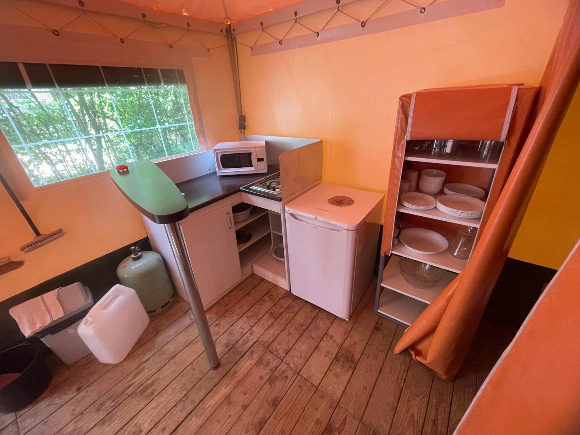 Camping Sainte Victoire Beaurecueil Kültér fotó